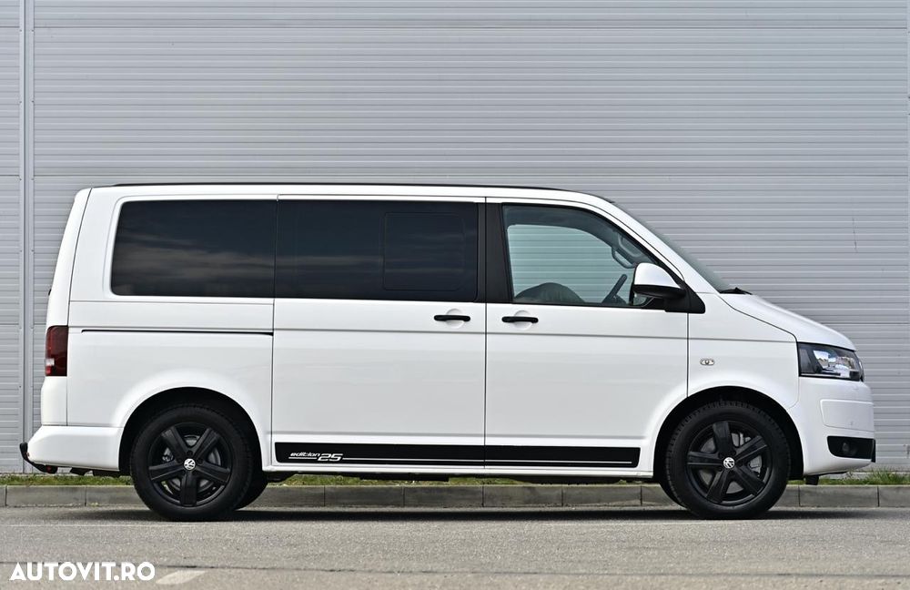 Volkswagen Multivan - 15