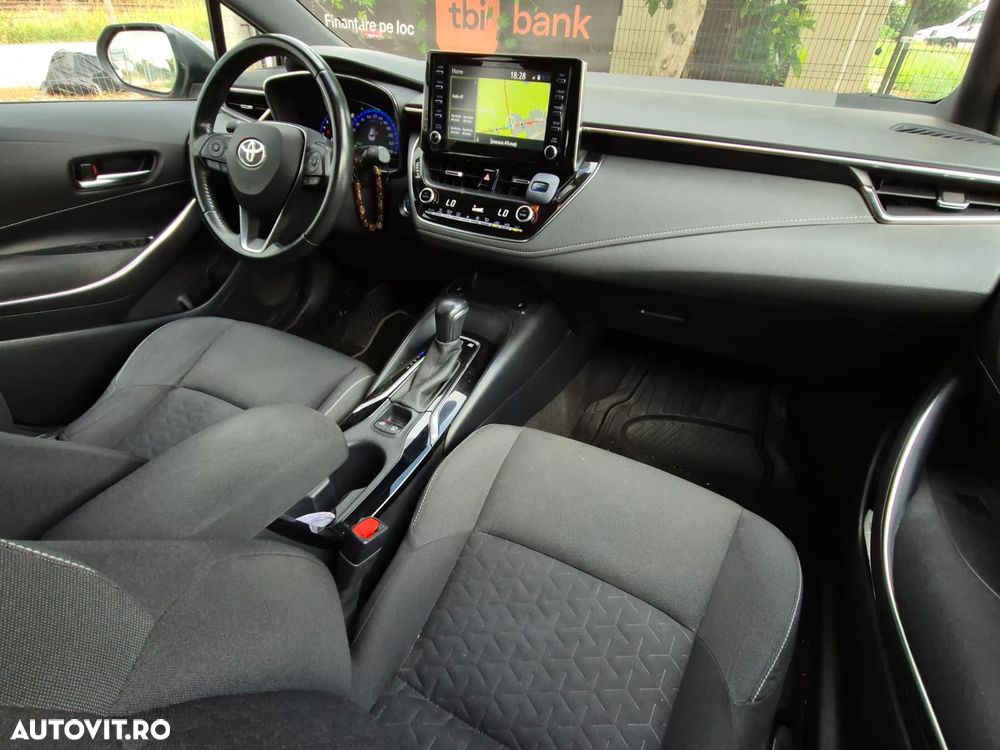 Toyota Corolla - 21