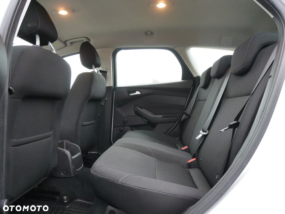 Ford Focus 1.0 EcoBoost Titanium ASS - 11