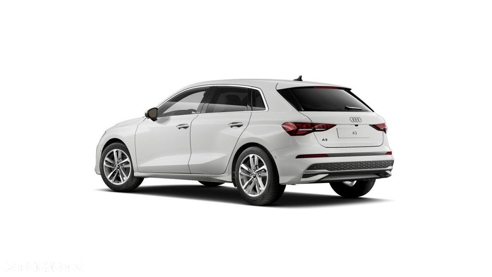 Audi A3 Sportback - 4