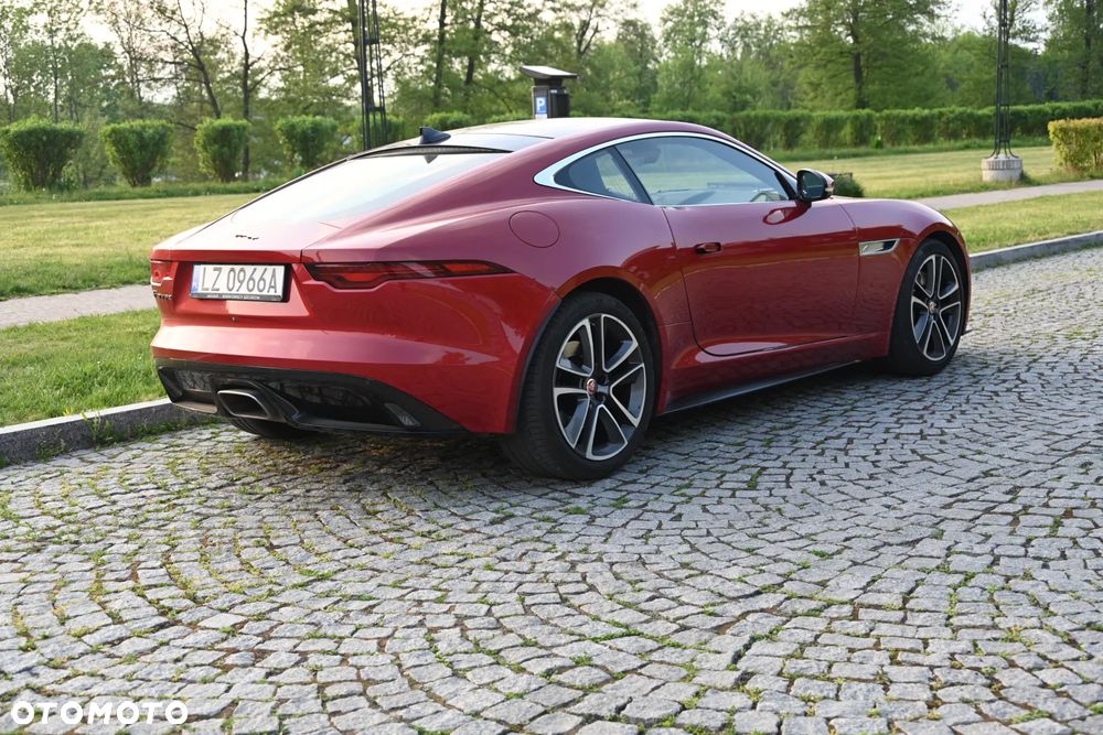 Jaguar F-Type 2.0 Turbo R-Dynamic - 10