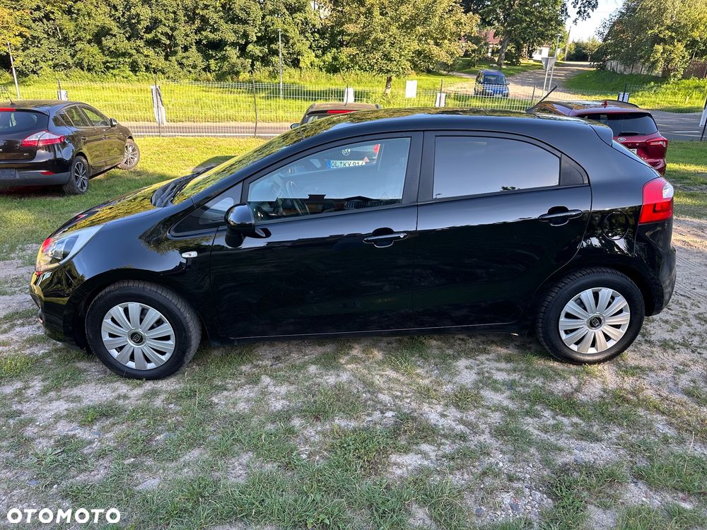 Kia Rio 1.4 Fifa World Cup Edition - 14