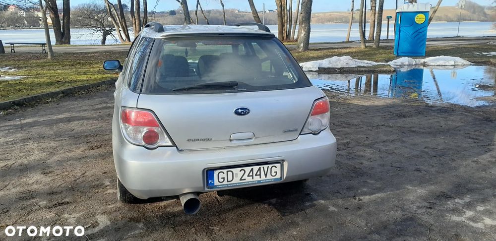 Subaru Impreza 1.5R - 6