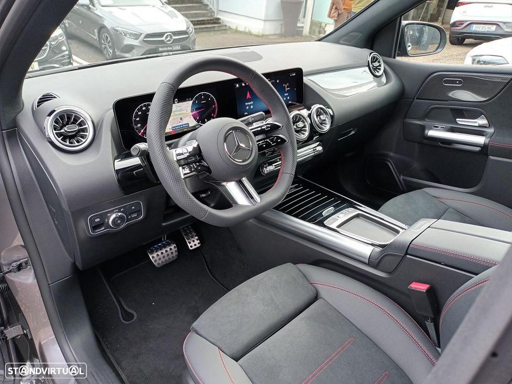 Mercedes-Benz B 180 d - 11