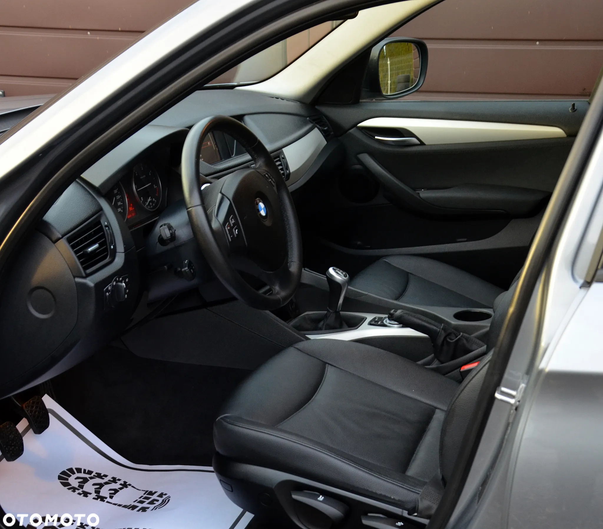 BMW X1 sDrive20d EfficientDynamics - 8