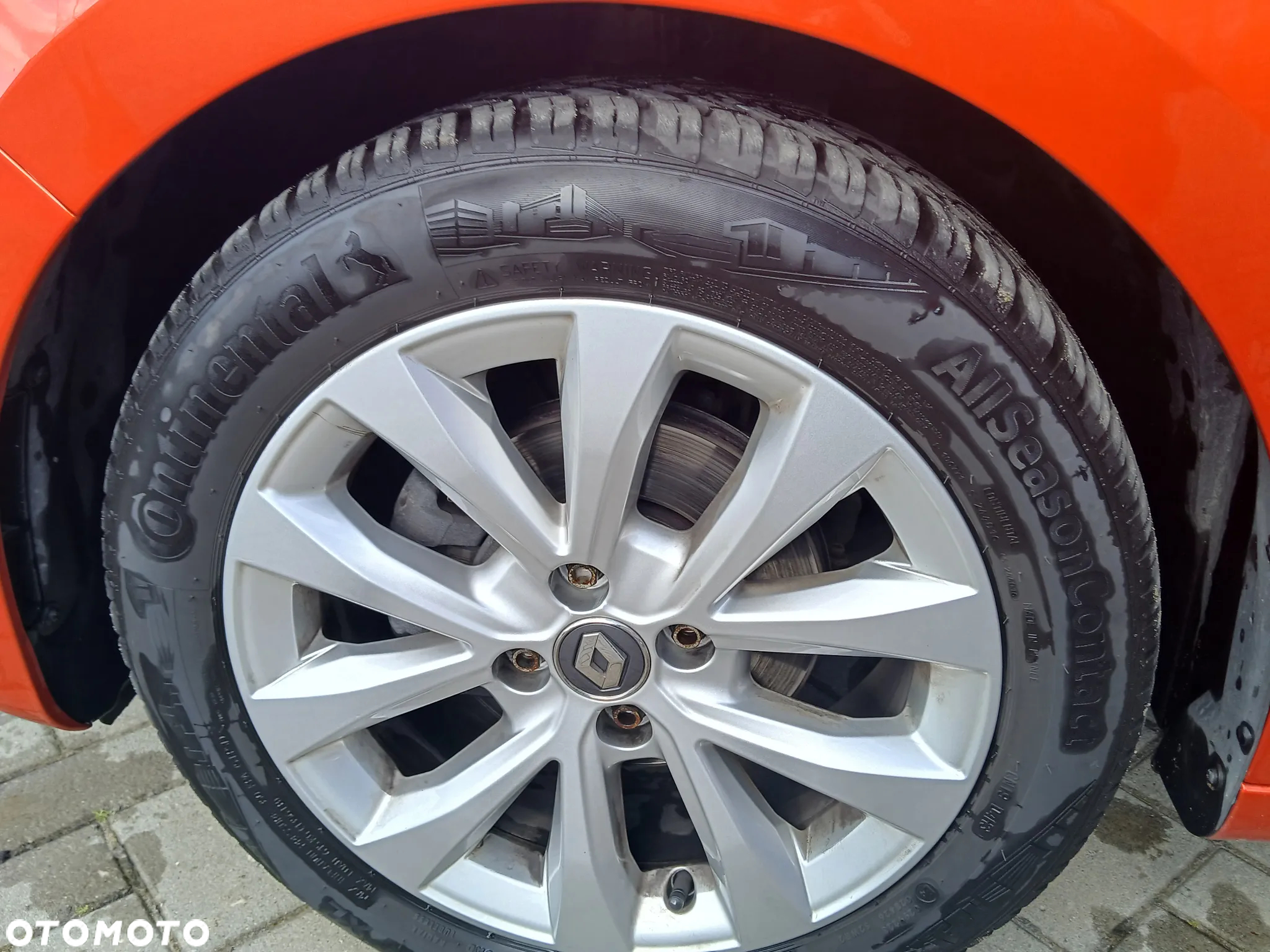 Renault Clio TCe 100 EXPERIENCE - 10