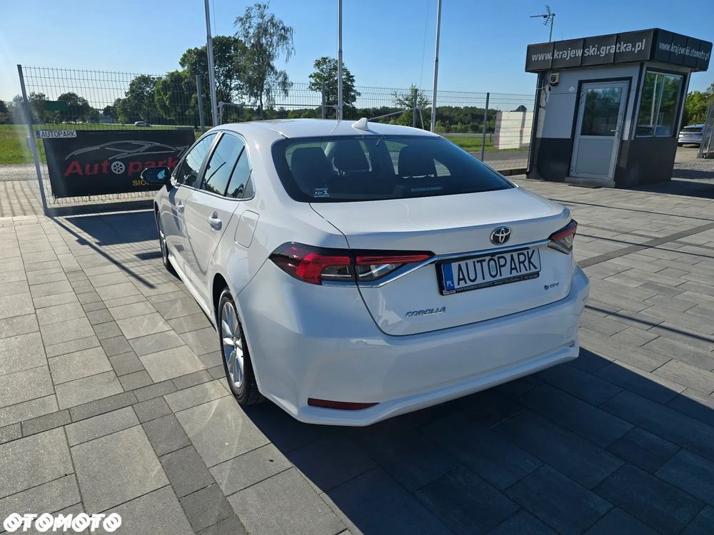 Toyota Corolla 1.8 Hybrid Comfort - 14