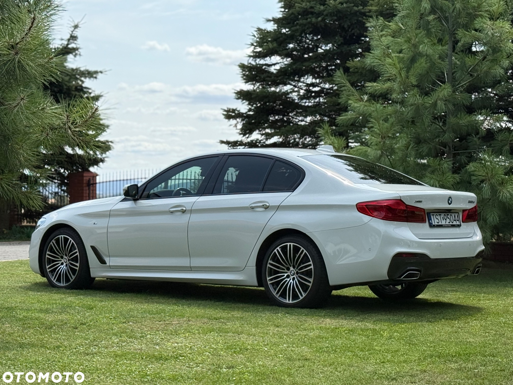 BMW Seria 5 520d xDrive M Sport sport - 34