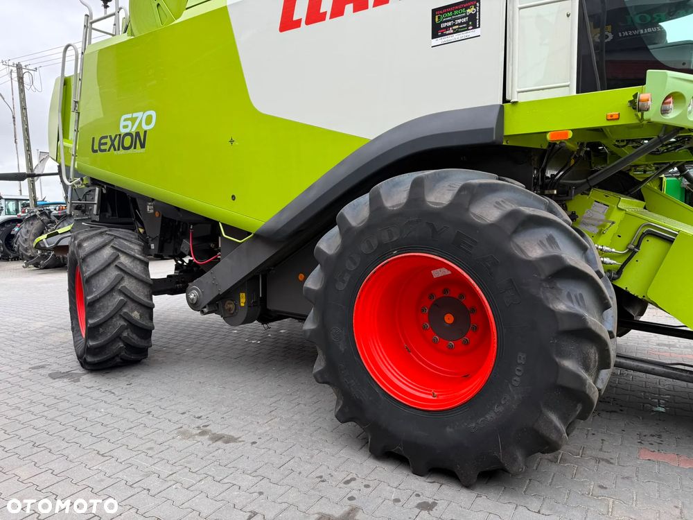 Claas LEXION 670 660  650 JOHN DEERE SERI T 670 - 9