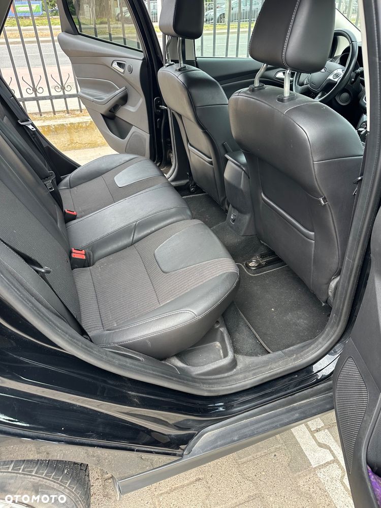 Ford Focus 1.0 EcoBoost Titanium - 16