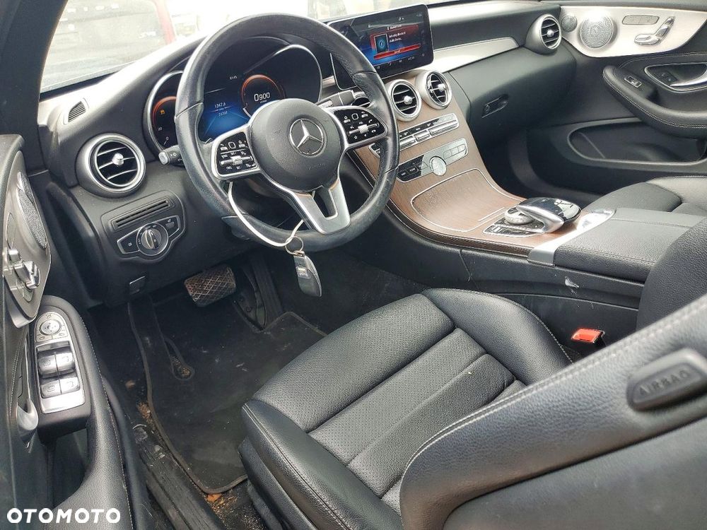 Mercedes-Benz Klasa C ver-300-9g--tronic-avantgarde - 9