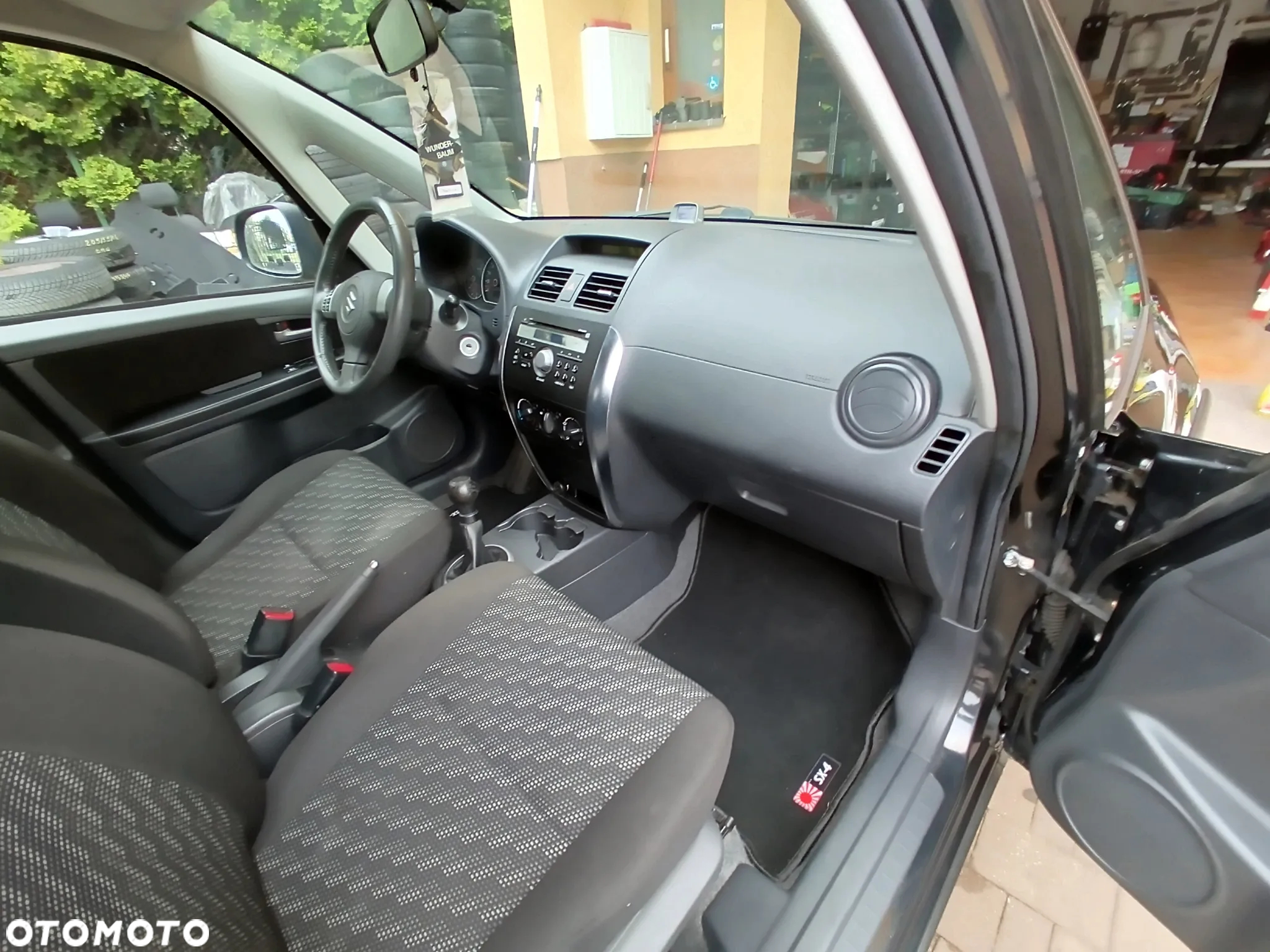 Suzuki SX4 1.6 Premium Outdoor - 19