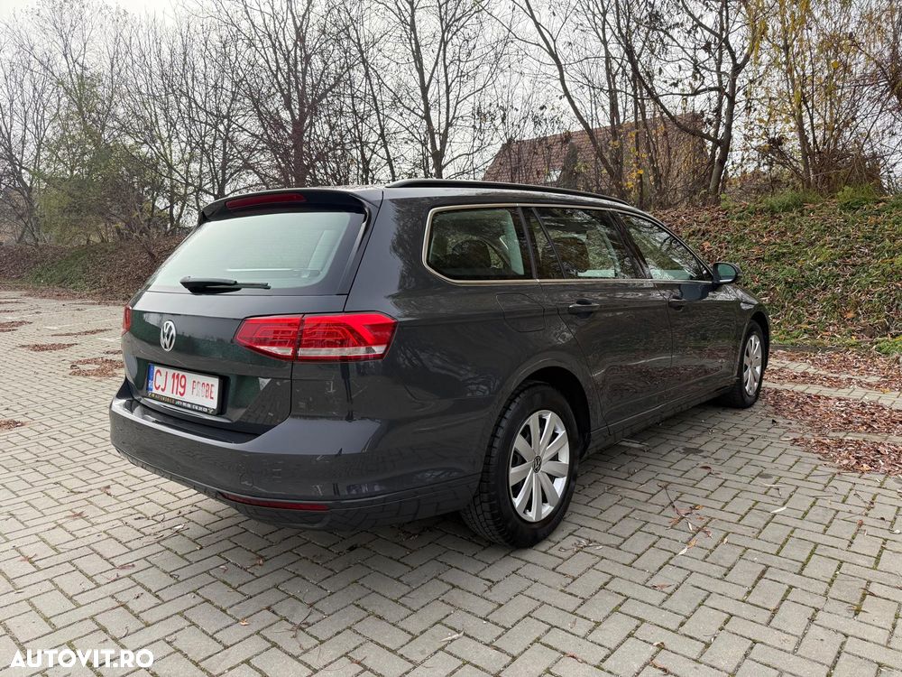 Volkswagen Passat Variant 2.0 TDI (BlueMotion Technology) Comfortline - 4