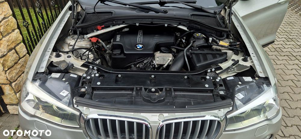 BMW X3 xDrive28i xLine - 25