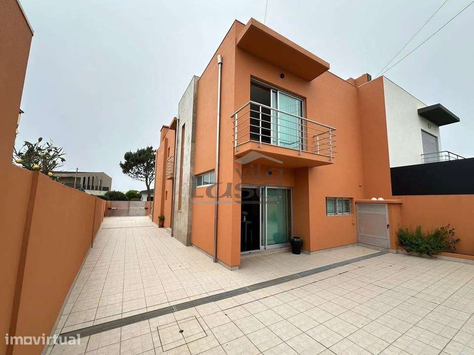 Moradia geminada, como nova, para venda, Vila do Conde - Vila Chã - Grande imagem: 4/15