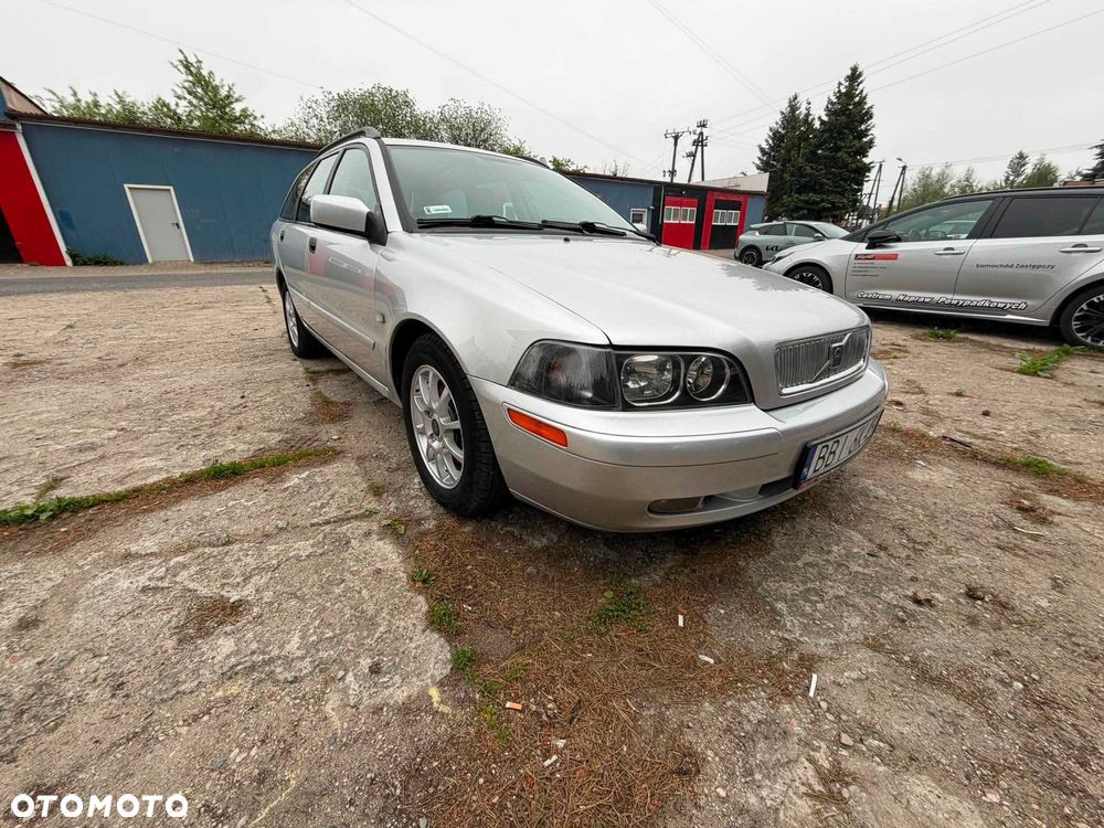 Volvo V40 - 2