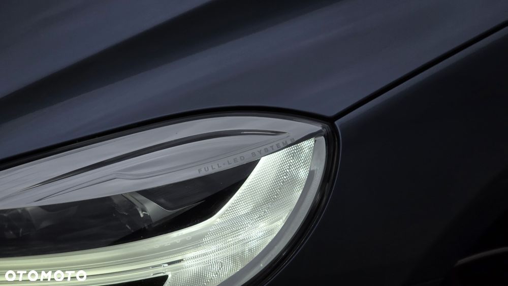 Volvo V40 D2 Momentum - 16