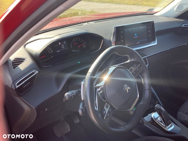 Peugeot 2008 1.2 PureTech Allure Pack S&S EAT8 - 12