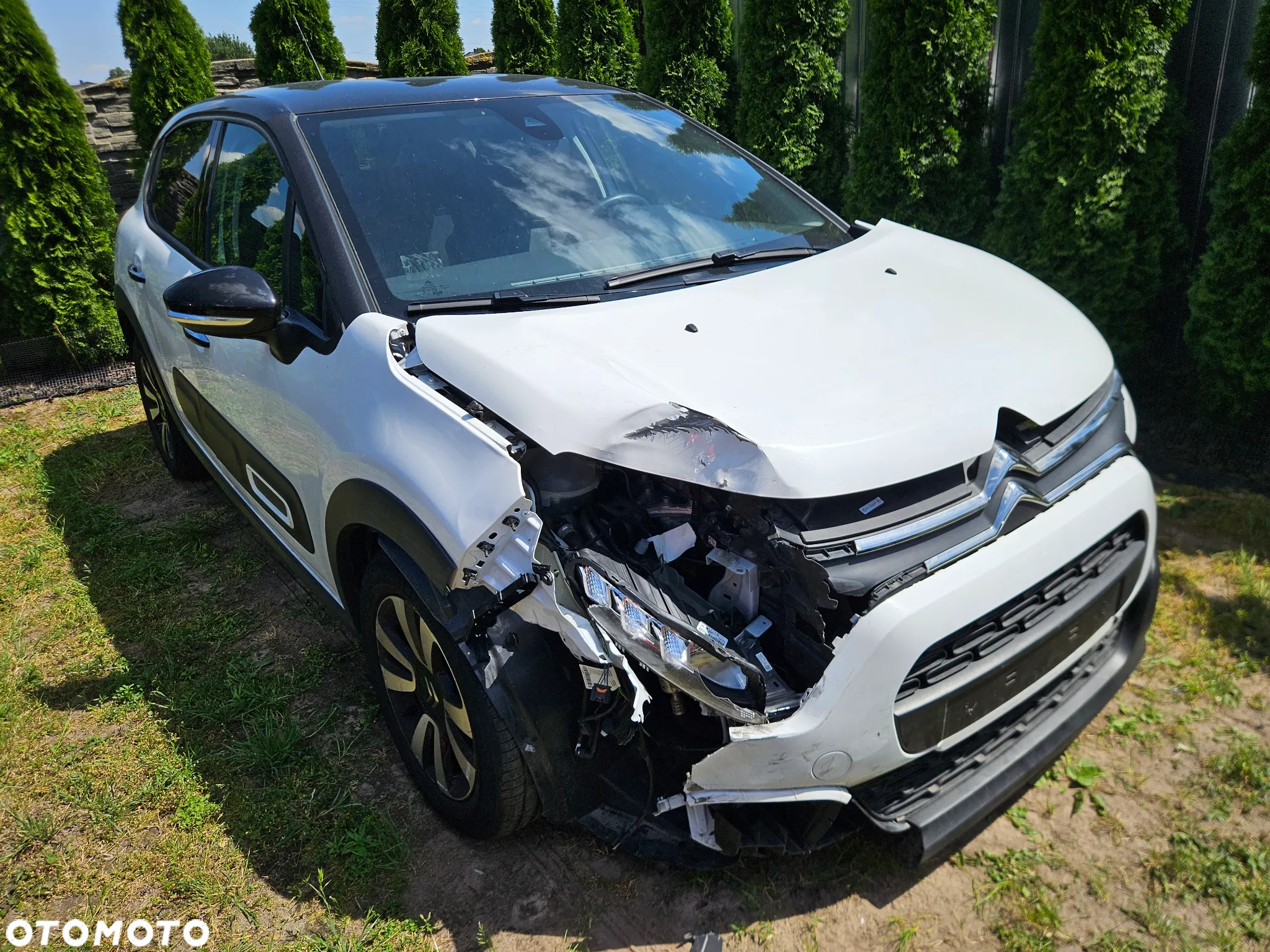 Citroën C3 1.2 PureTech Shine EAT6 - 5
