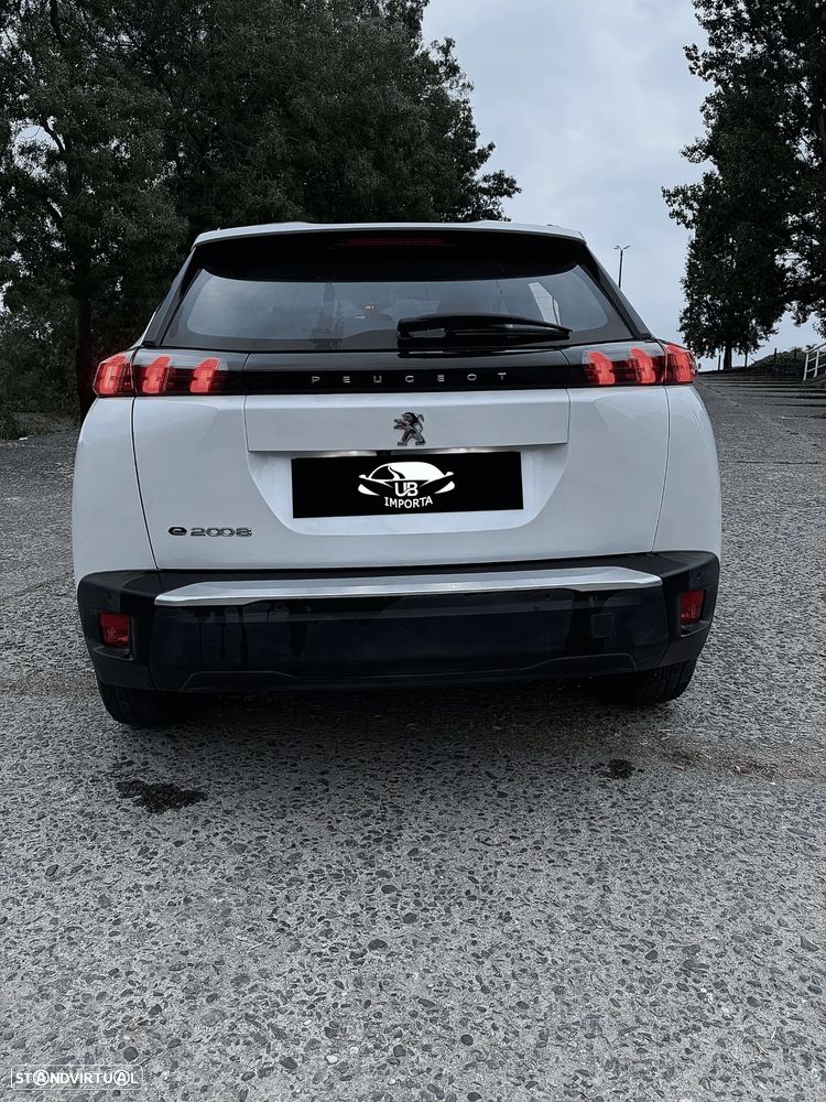 Peugeot e-2008 Allure Pack - 5