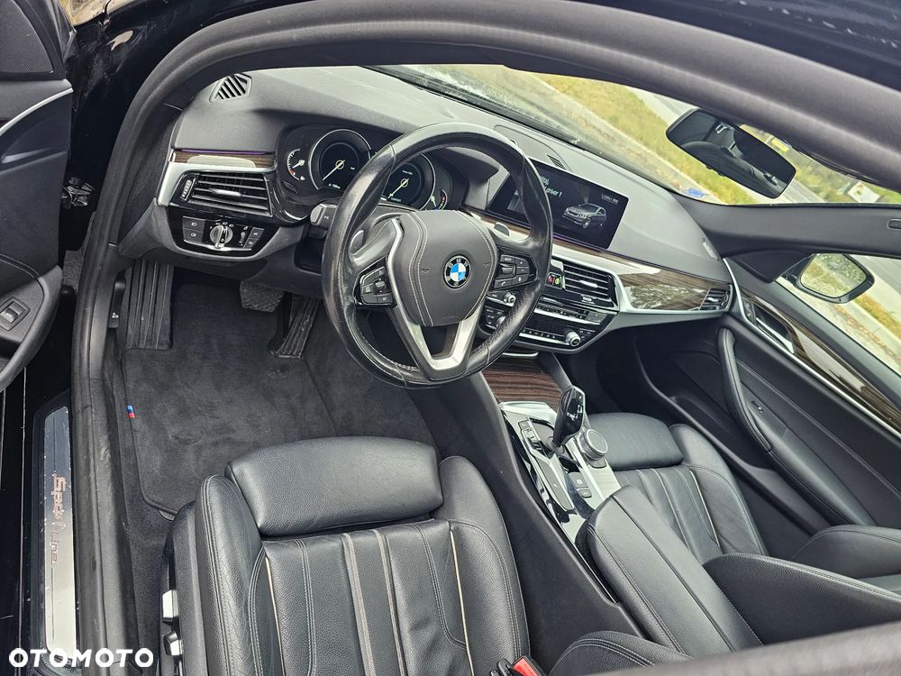 BMW Seria 5 530i xDrive Sport Line - 6