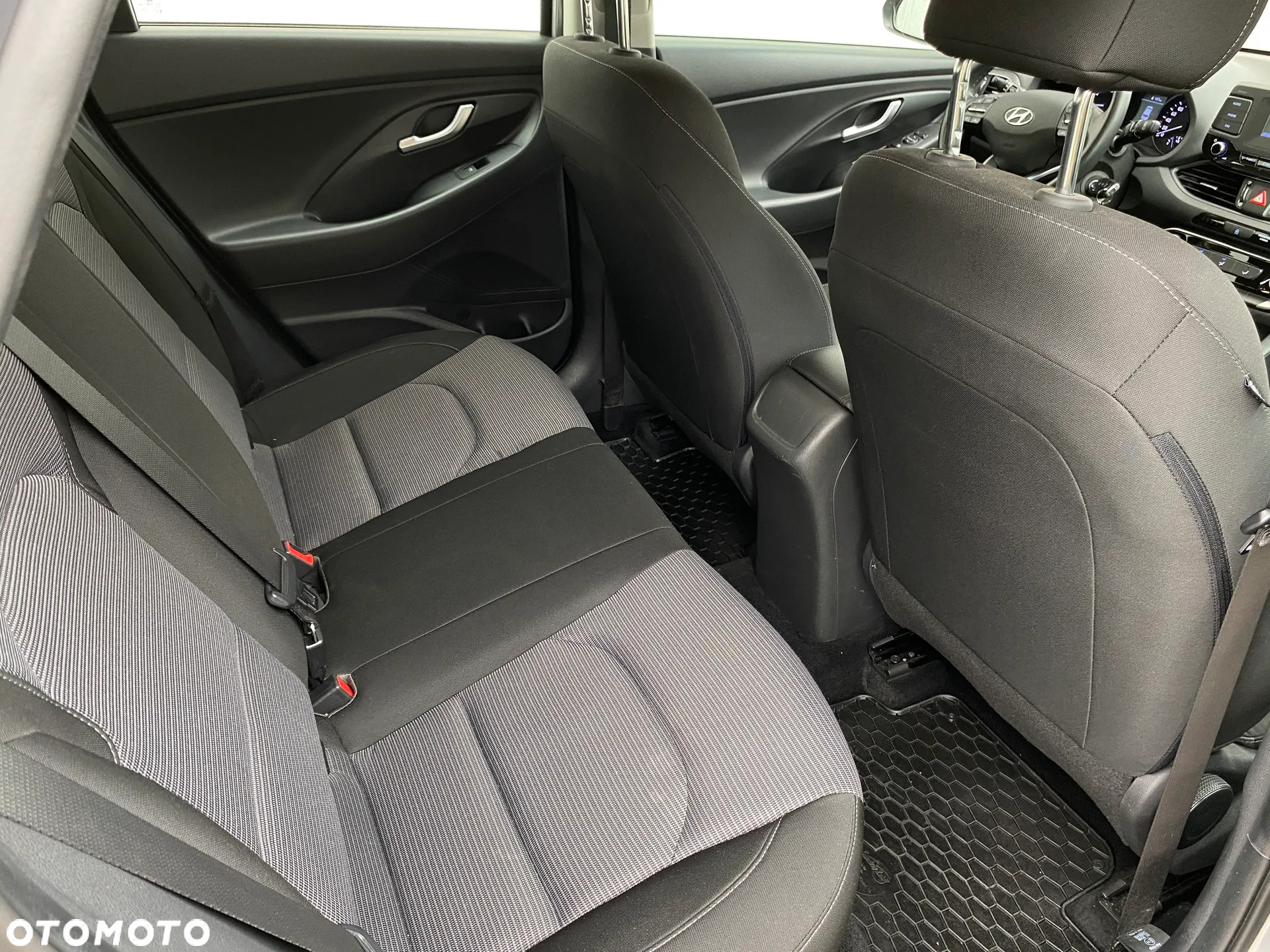 Hyundai i30 1.5 DPI Classic + - 11