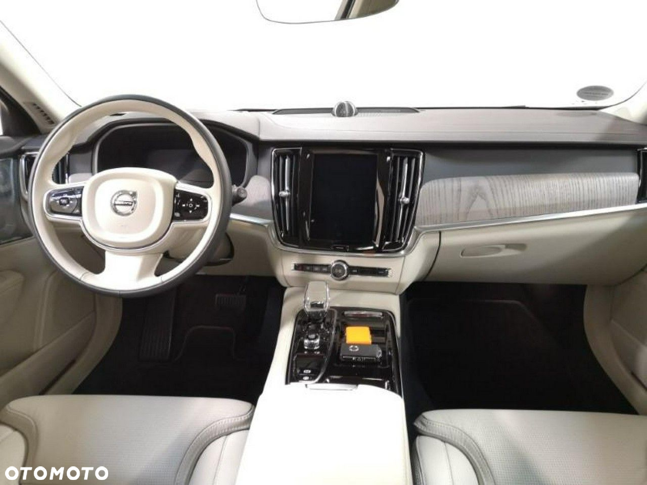 Volvo V90 - 8
