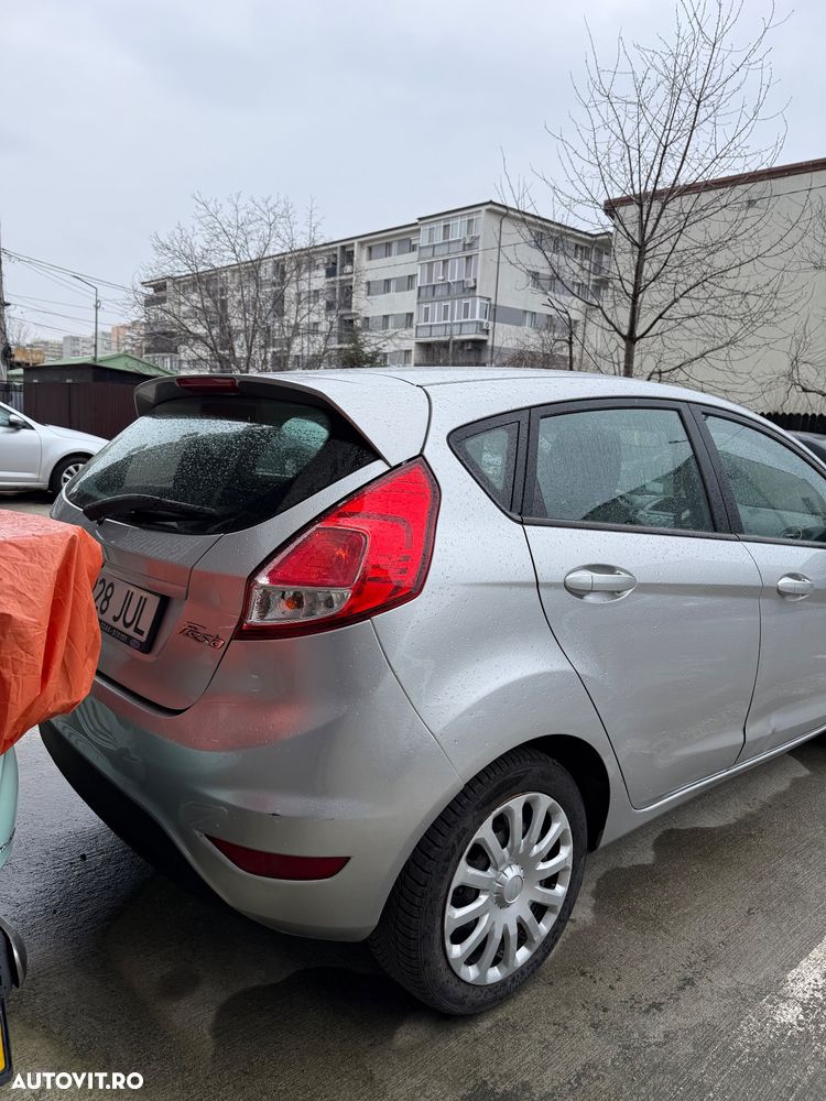 Ford Fiesta - 6