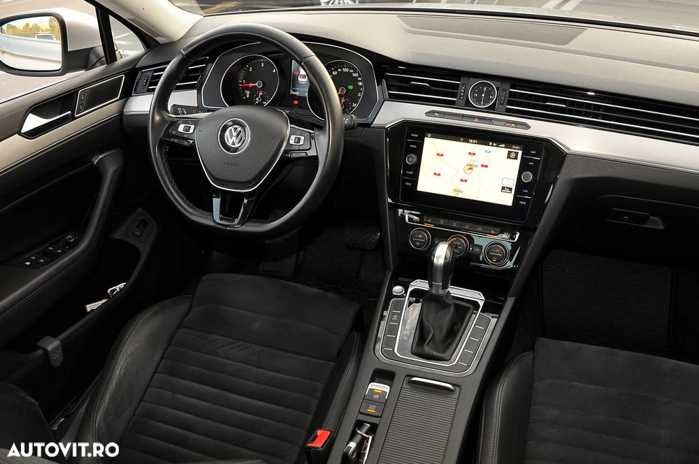 Volkswagen Passat 2.0 TDI DSG Highline - 4