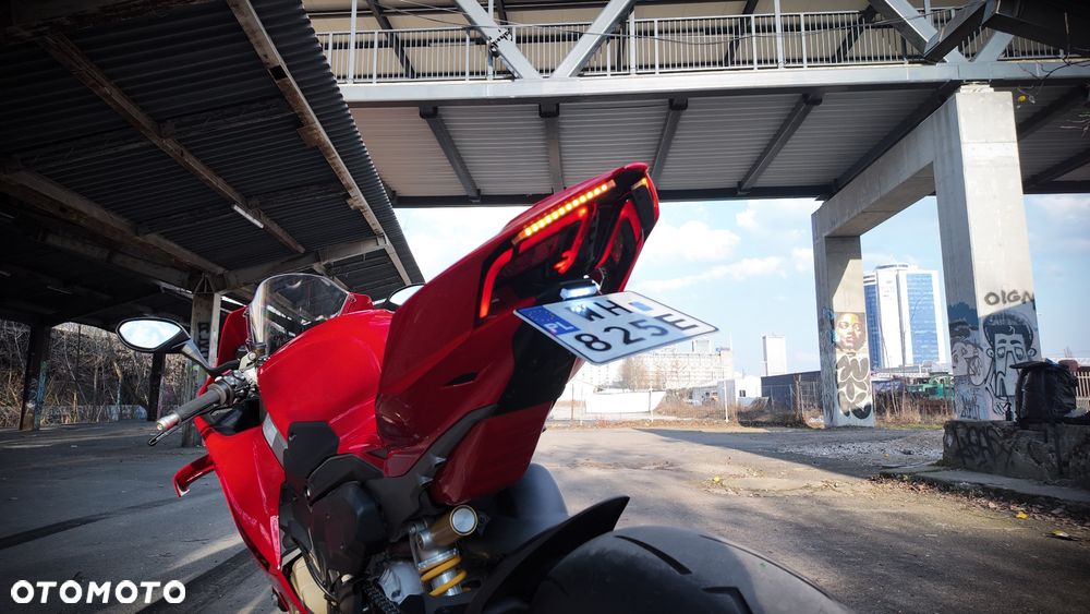 Ducati Panigale V4 - 9