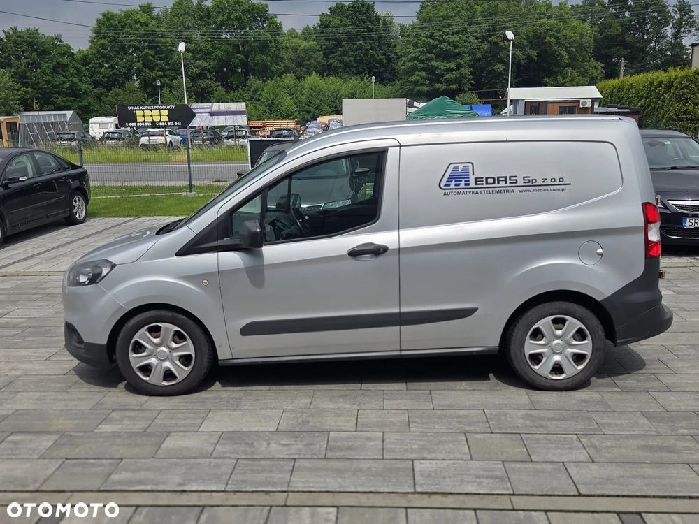Ford Transit Courier - 1
