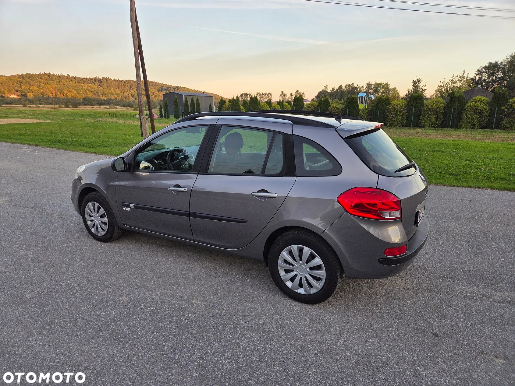 Renault Clio 1.2 16V All Inclusive - 6