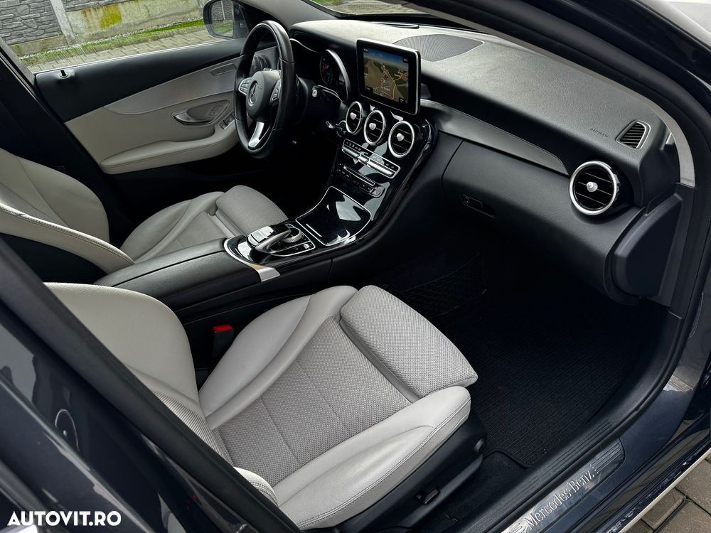 Mercedes-Benz C 220 (BlueTEC) d 7G-TRONIC Avantgarde - 20