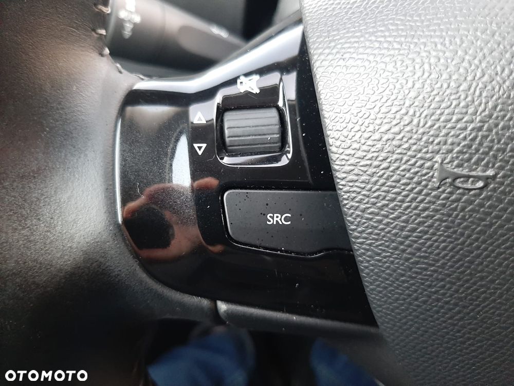 Peugeot 308 BlueHDi FAP 150 Stop&Start Active - 27