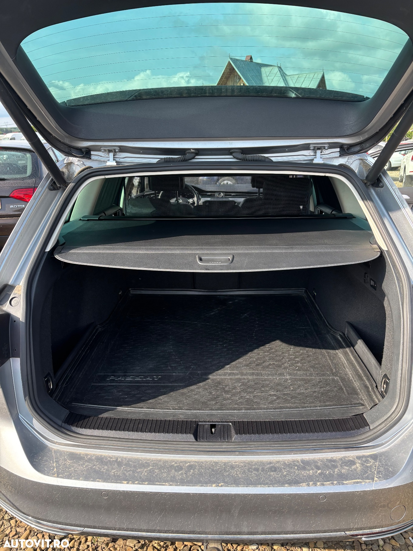 Volkswagen Passat Variant 2.0 TDI DSG R Executive - 12