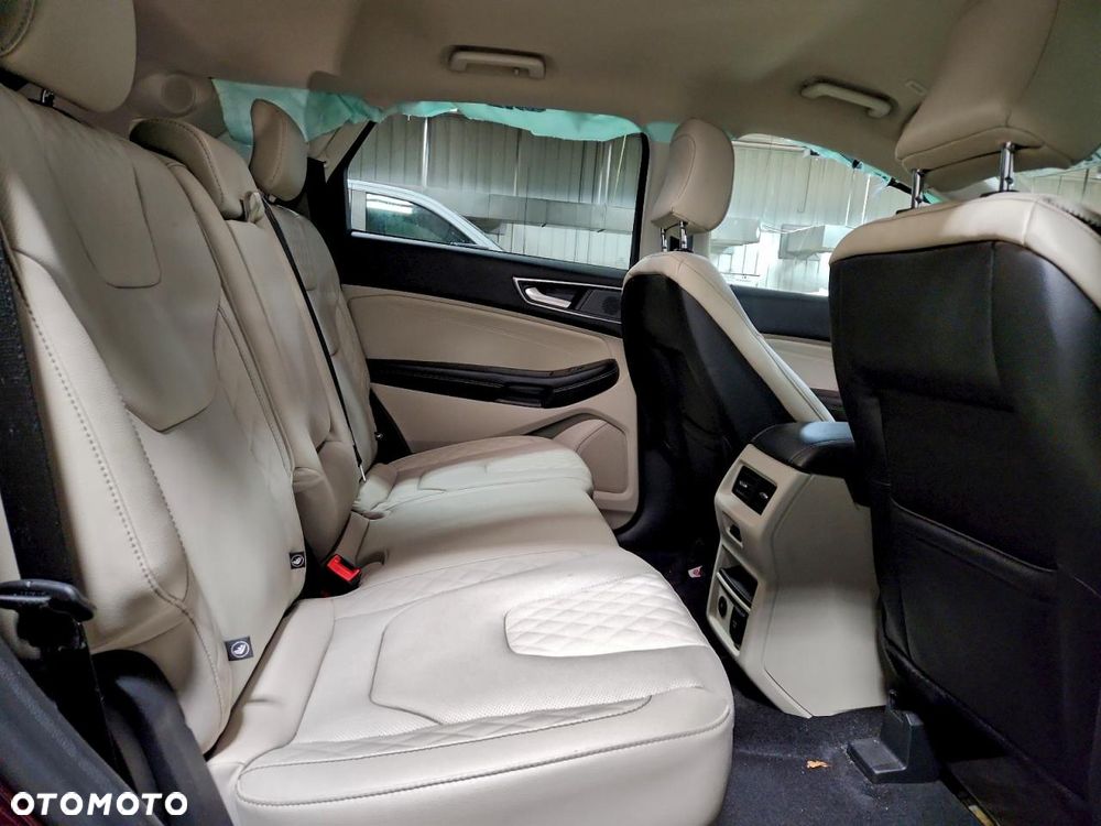 Ford Edge - 10