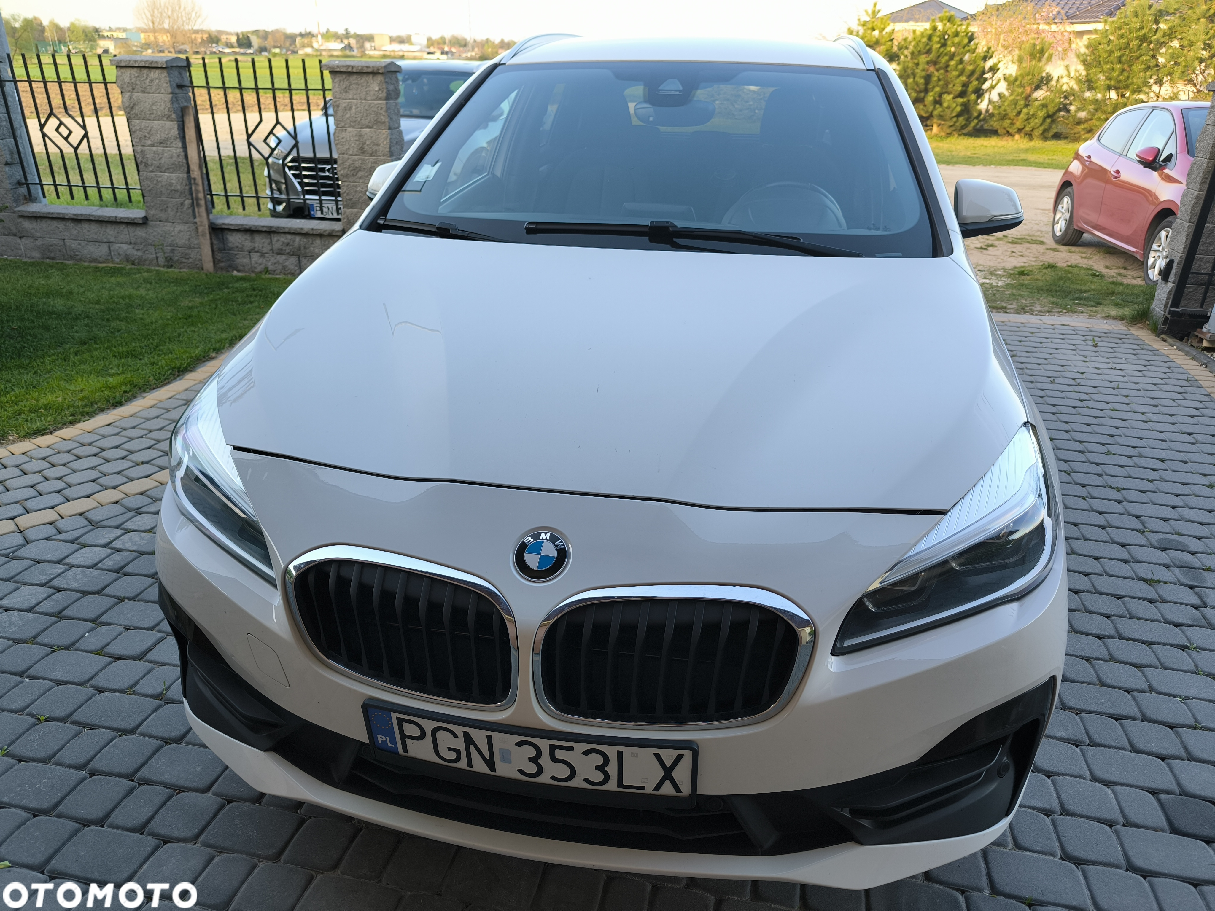 BMW Seria 2 216d - 3