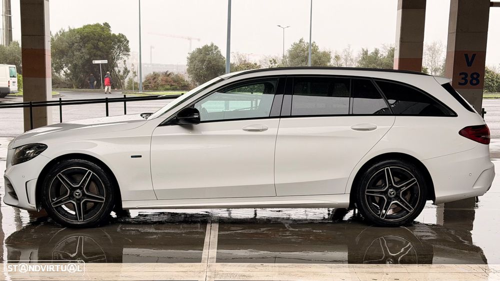 Mercedes-Benz C 300 de AMG Line - 2