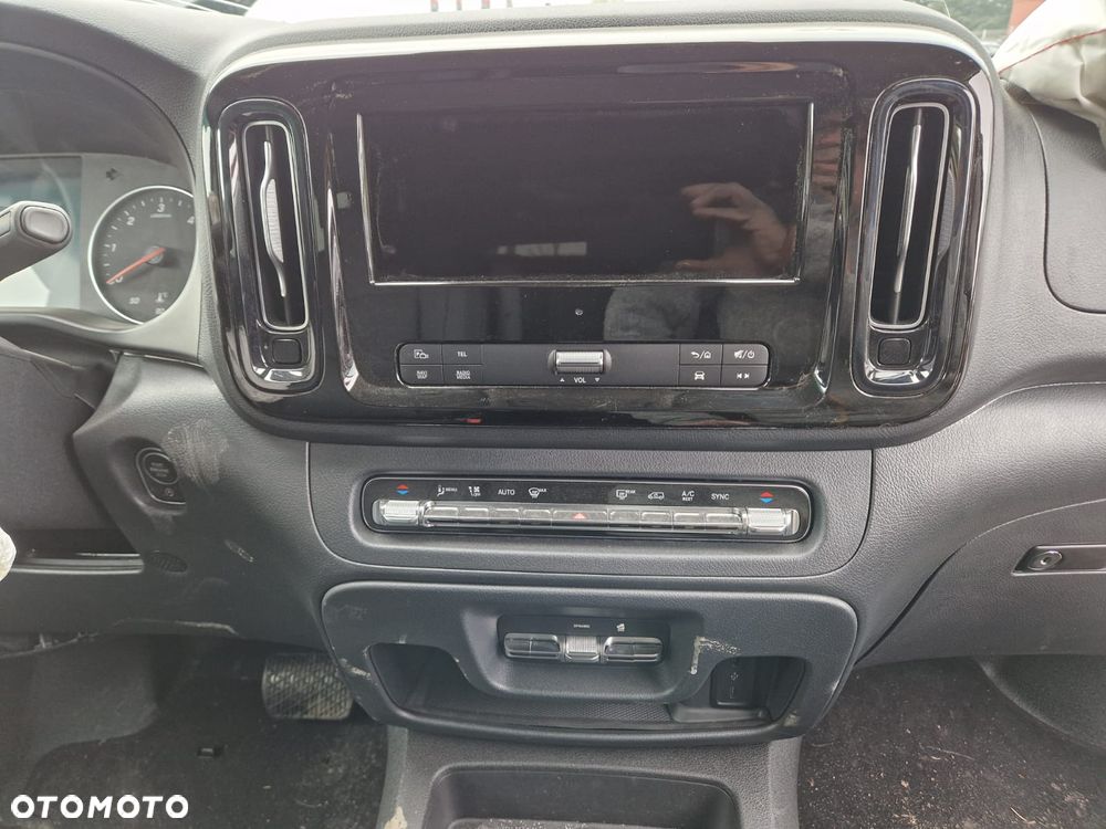 Mercedes-Benz Vito Mixto L2 4x4 9G-Tronic 447.703 - 14