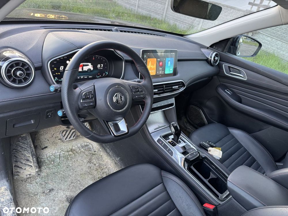 MG HS 1.5T Luxury - 15