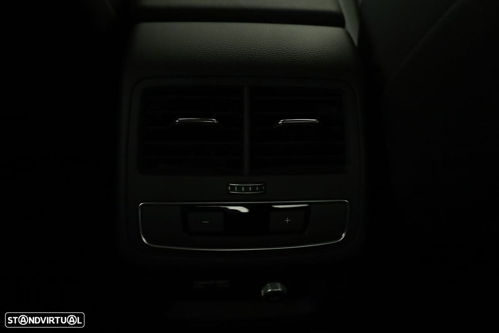 Audi A5 Cabrio 40 TFSI S tronic S line - 27