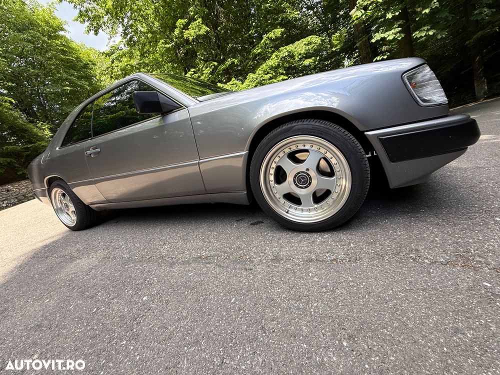Mercedes-Benz W124 - 4