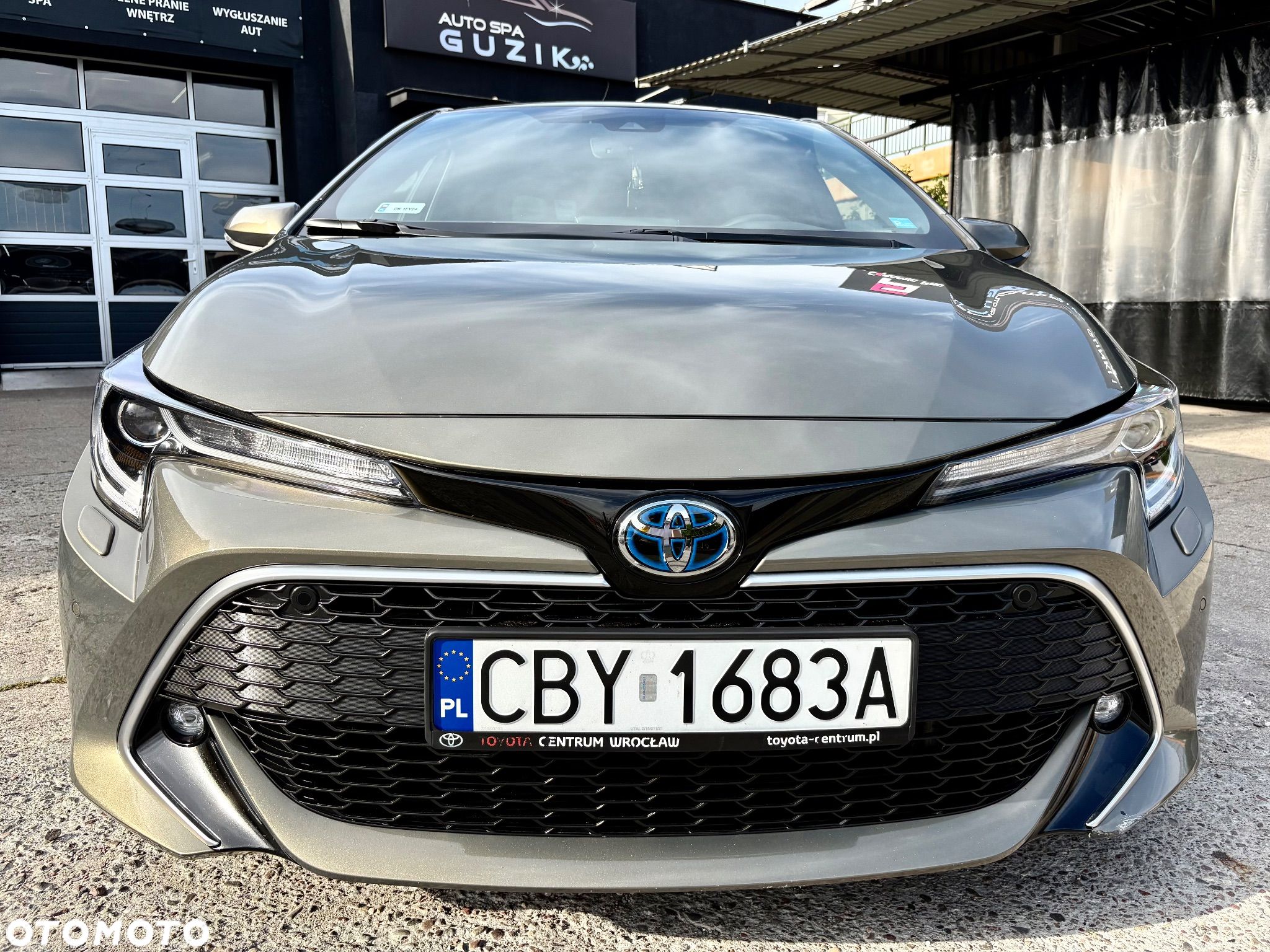 Toyota Corolla 2.0 Hybrid Executive - 1