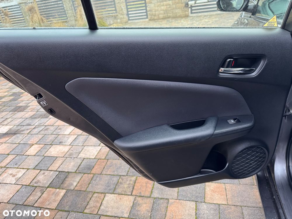 Toyota Prius Hybrid Comfort - 13