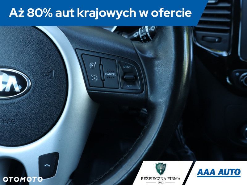 Kia Venga - 22
