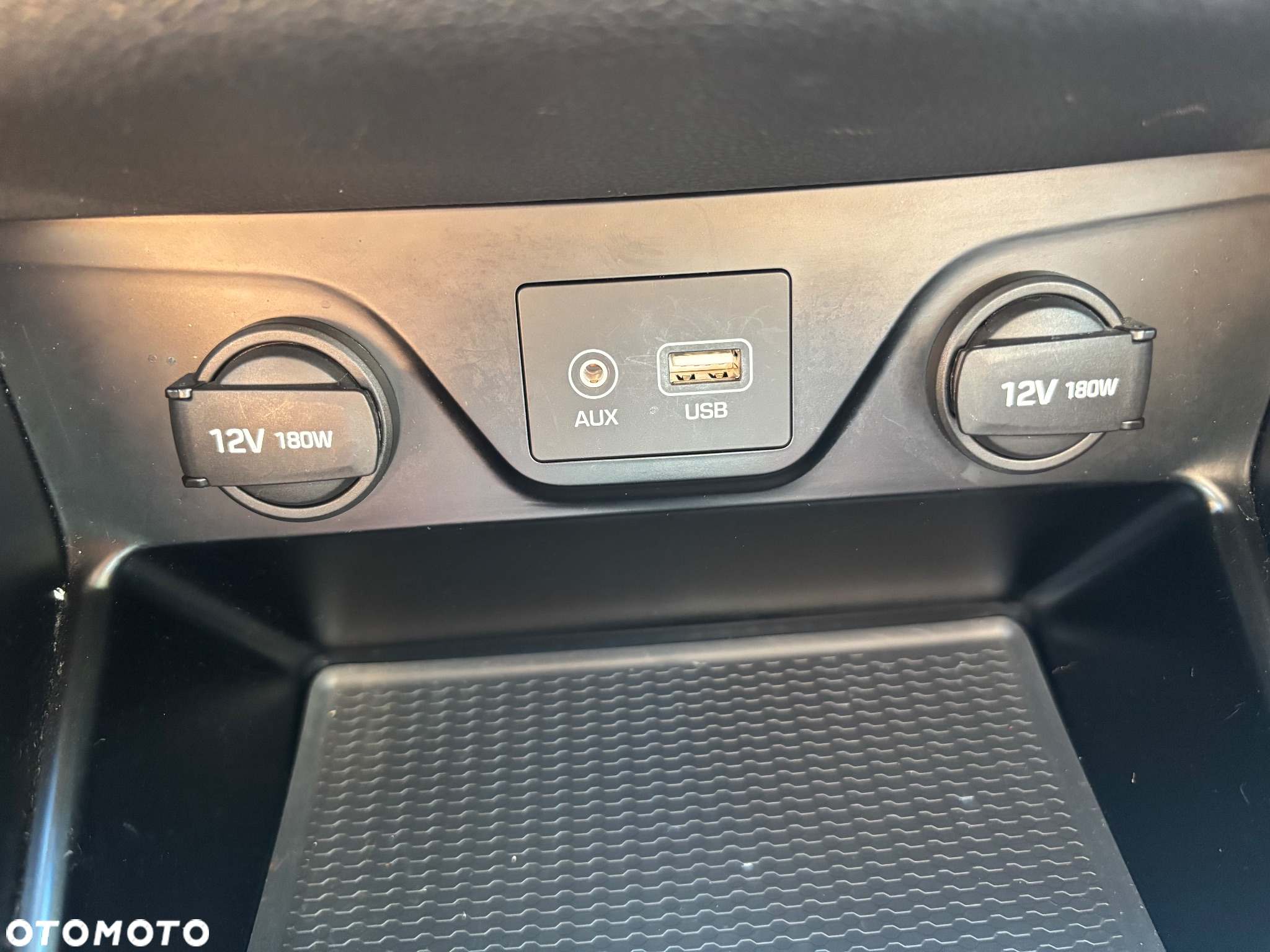 Hyundai Tucson 1.6 Turbo 2WD Navi - 21