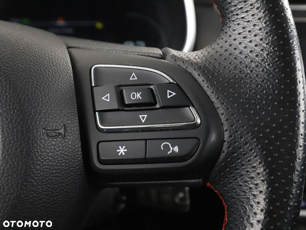 MG ZS ICE 1.5 VTI-tech Luxury - 31