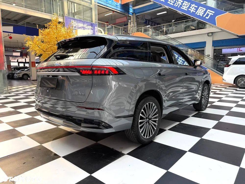 Chery Tiggo 9 - 4