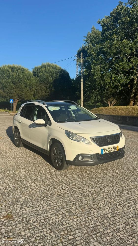 Peugeot 2008 1.2 PureTech Active - 4