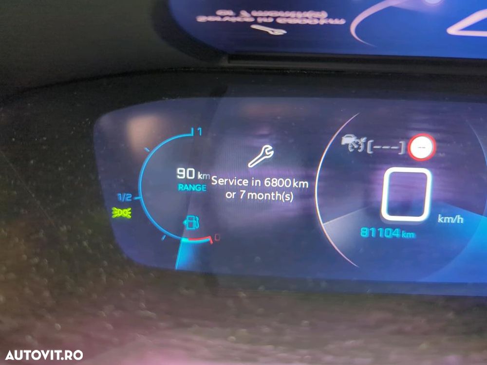 Peugeot 2008 1.2 L PureTech STT EAT8 Allure - 14